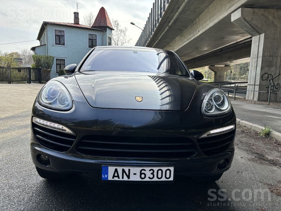 2011 Porsche Cayenne