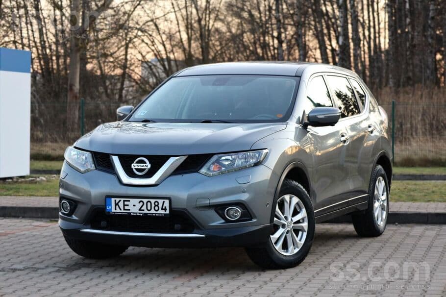 2015 Nissan X-Trail