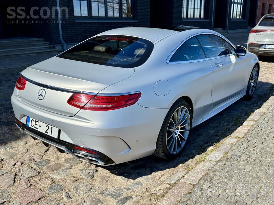 2018 Mercedes-Benz S400 2