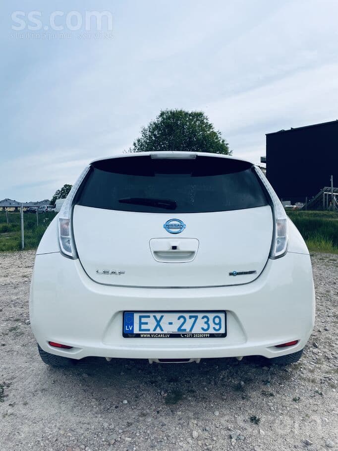 2016 Nissan Leaf 3