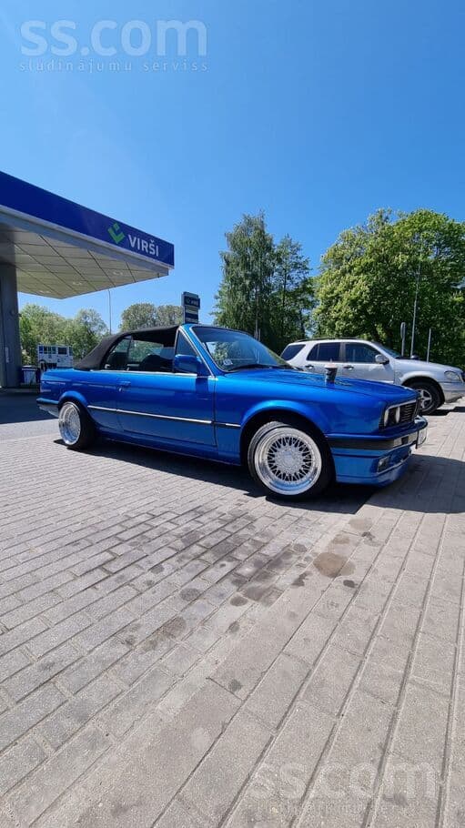 1989 BMW 325