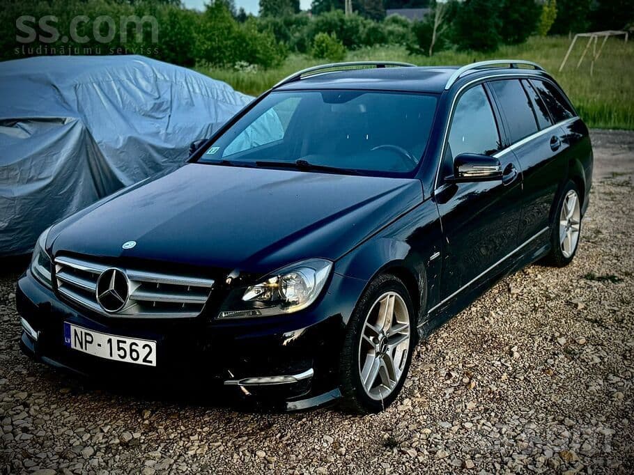 2012 Mercedes-Benz C220