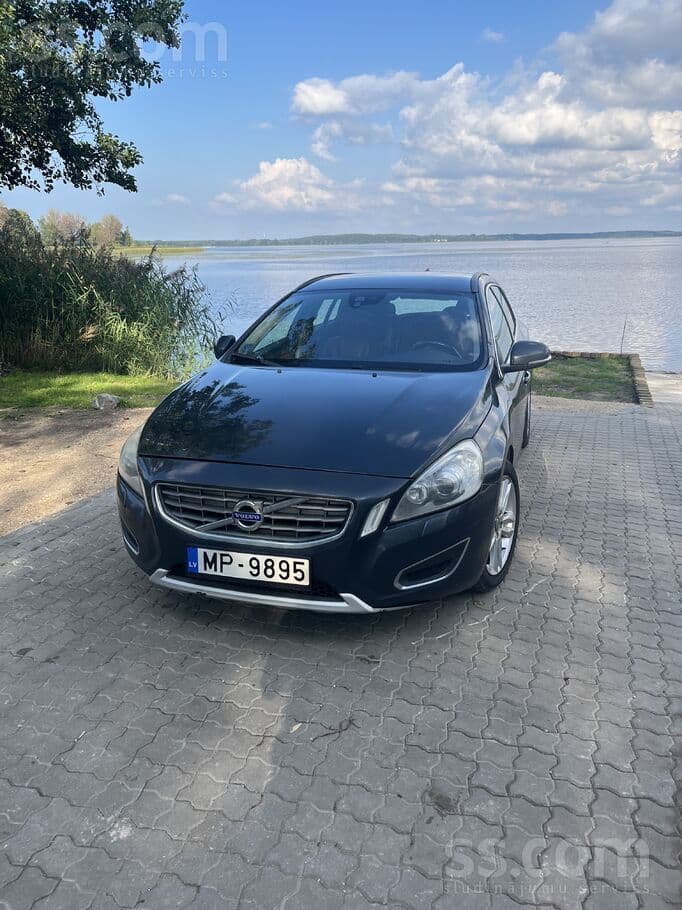 2011 Volvo V60