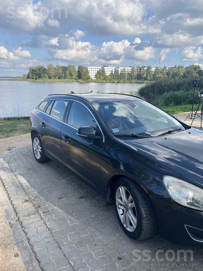 2011 Volvo V60 3