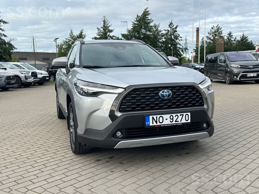 2023 Toyota Corolla 4