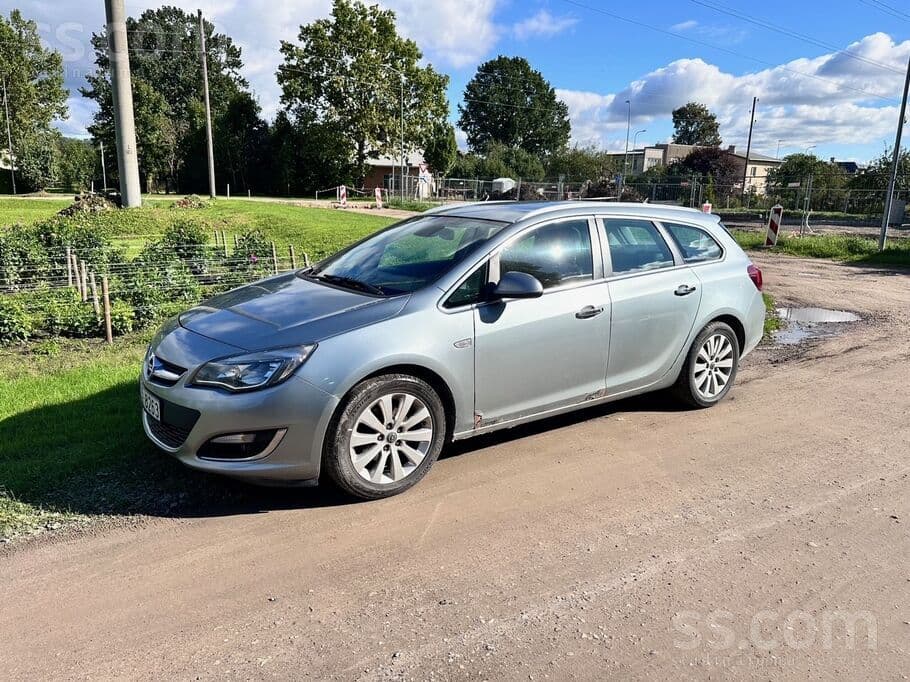 2013 Opel Astra