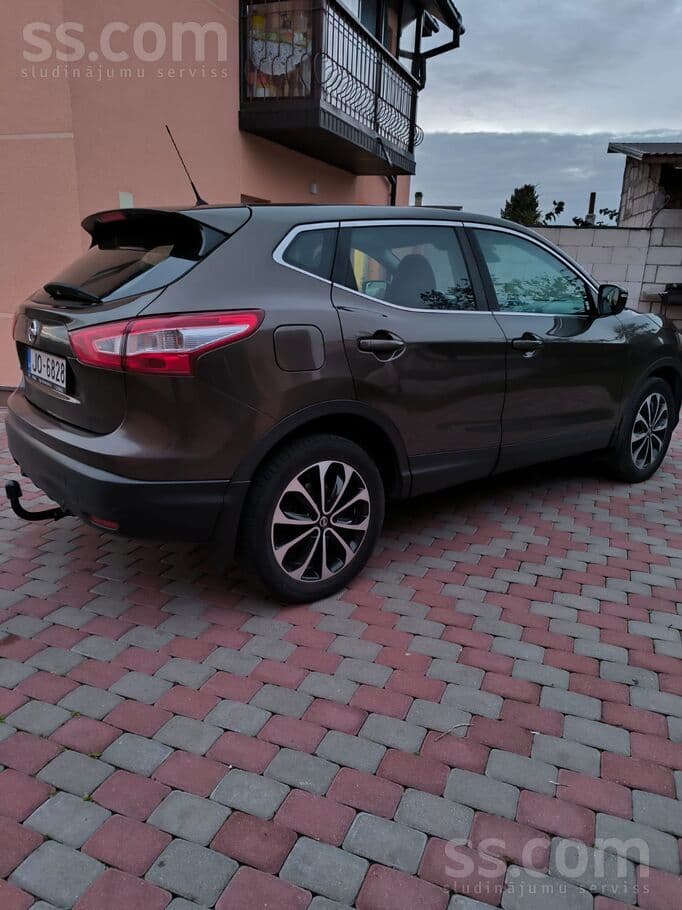 2014 Nissan Qashqai 2