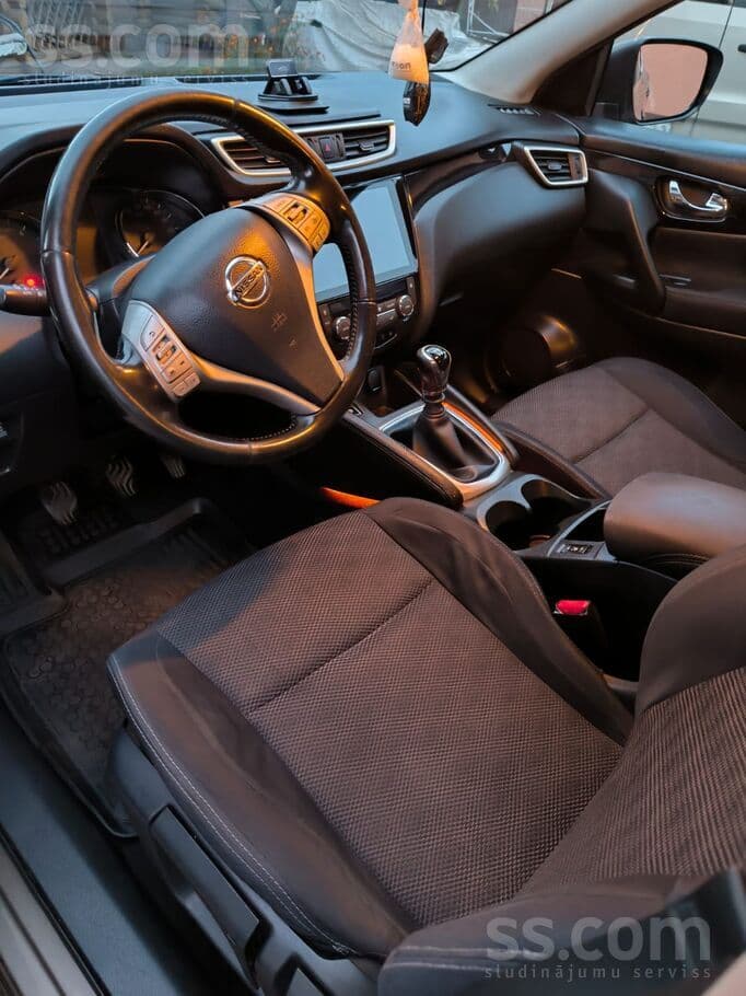 2014 Nissan Qashqai 5