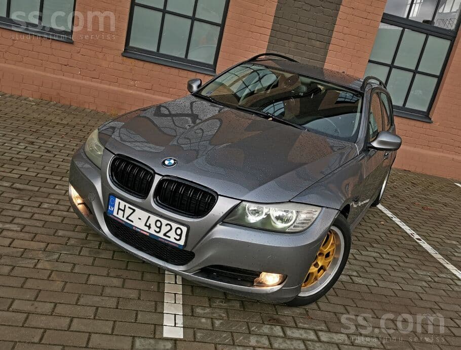 2008 BMW 320