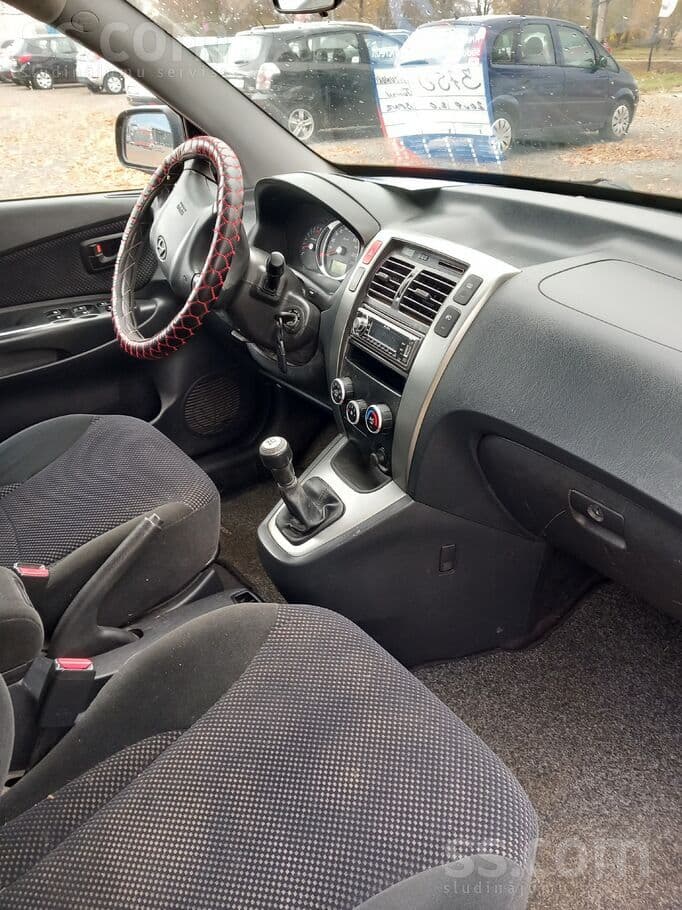 2009 Hyundai Tucson 3