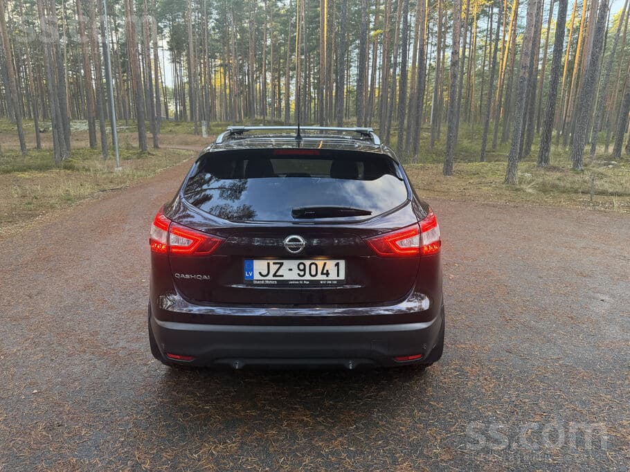 2015 Nissan Qashqai 5