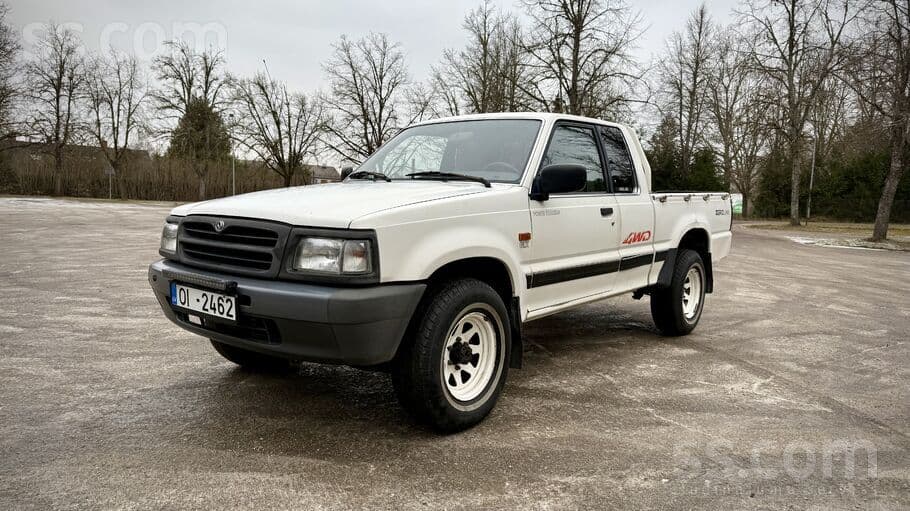 1997 Mazda B2500