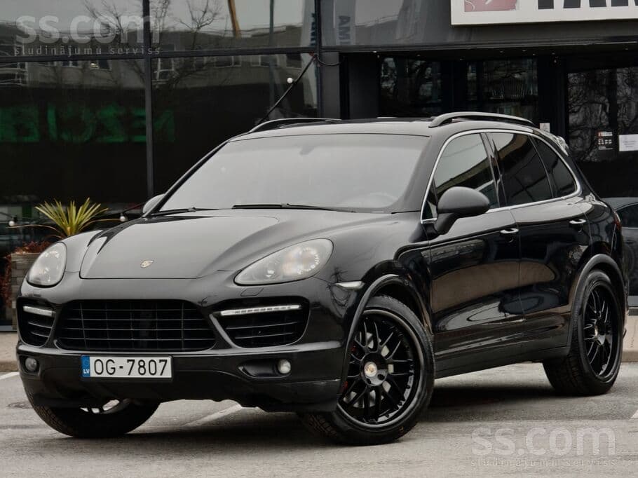 2010 Porsche Cayenne