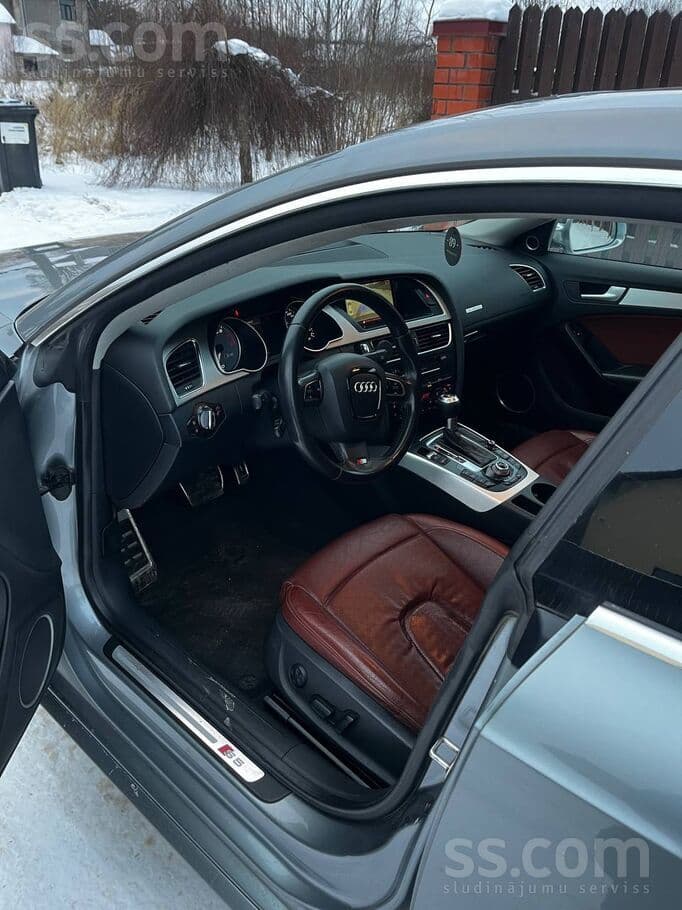 2010 Audi S5 5