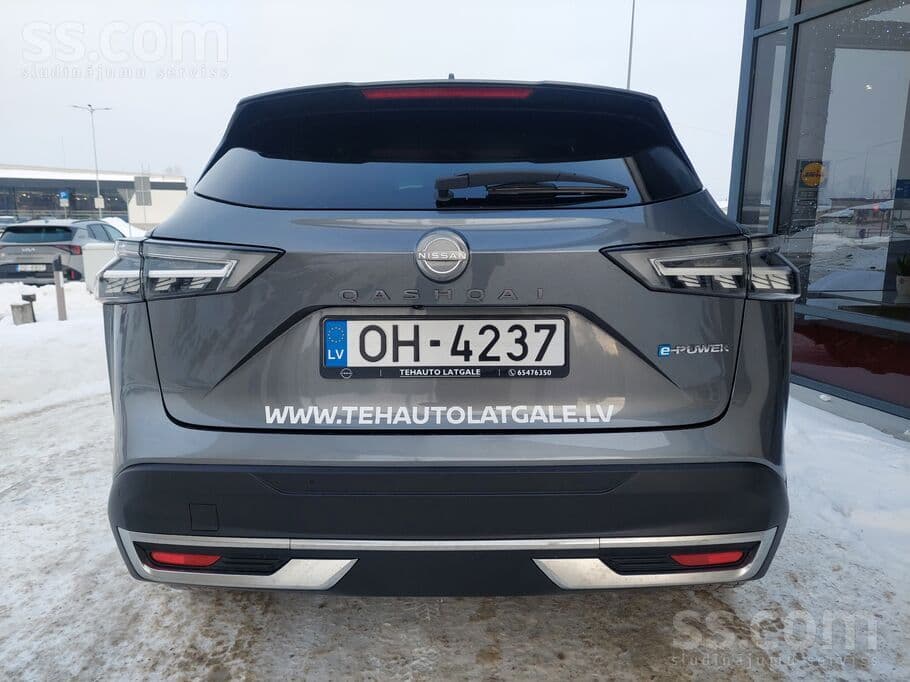 2025 Nissan Qashqai 5