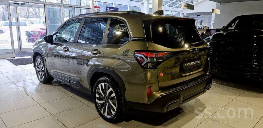 2025 Subaru Forester 5