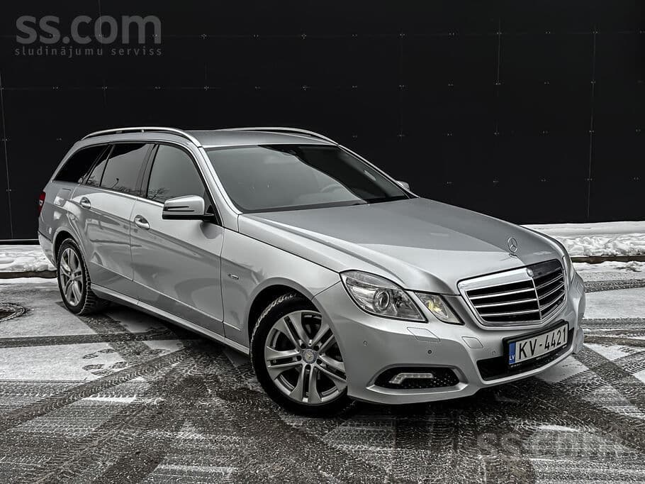 2010 Mercedes-Benz E200