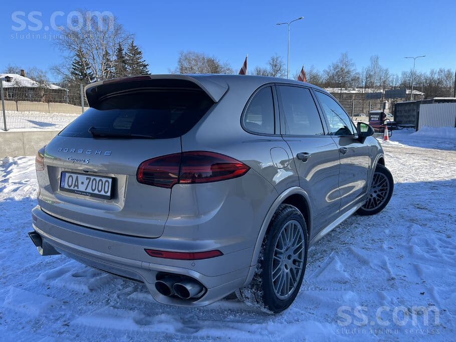 2016 Porsche Cayenne 4