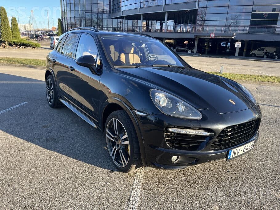 2014 Porsche Cayenne
