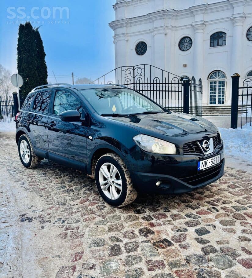 2013 Nissan Qashqai 2