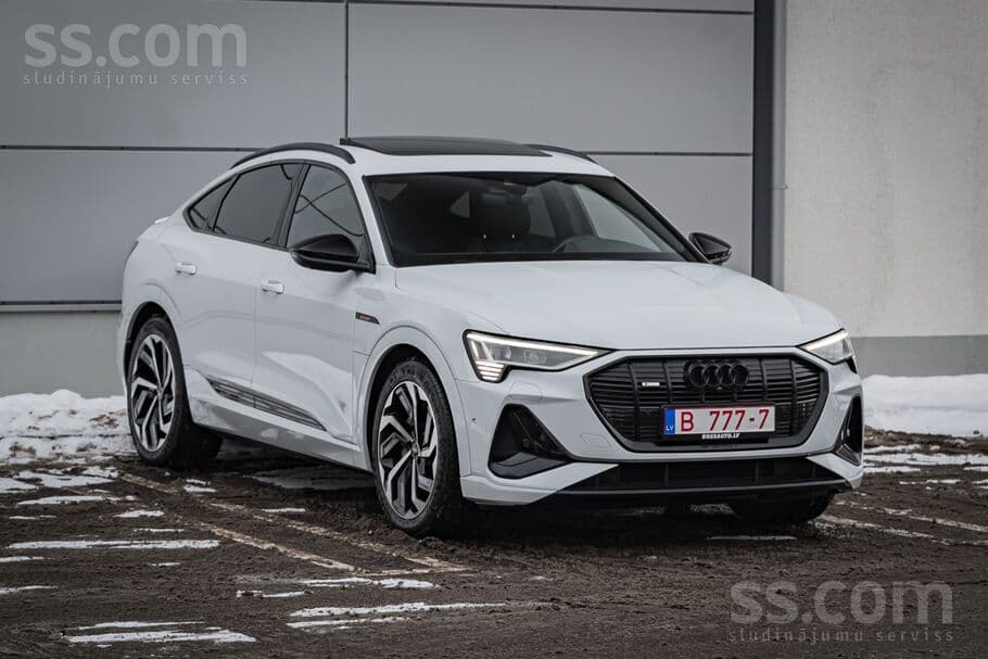 2021 Audi E-tron 3