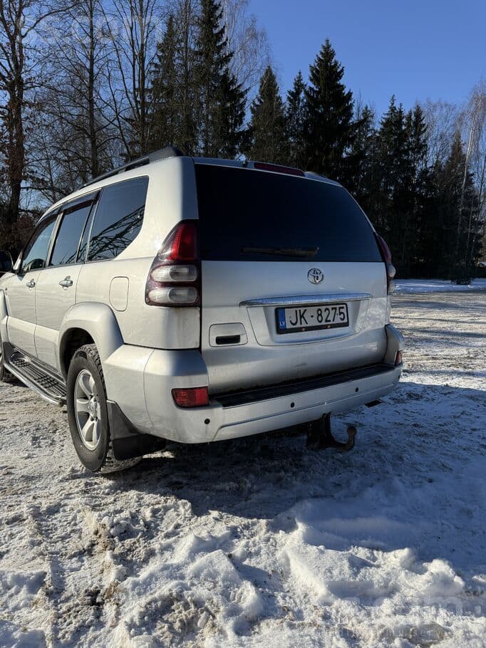 2006 Toyota Land Cruiser 4
