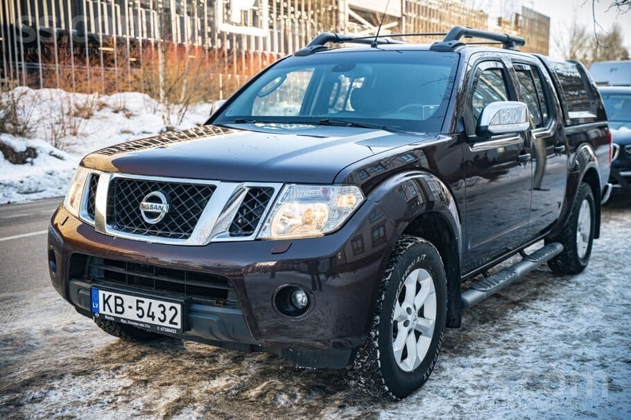 2015 Nissan Navara