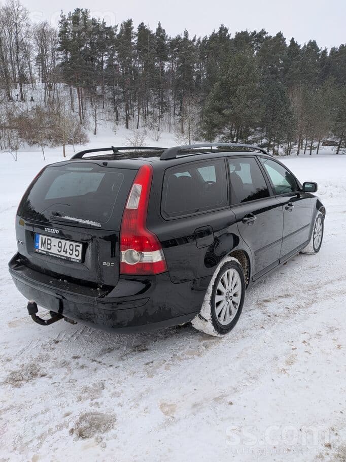 2004 Volvo V50