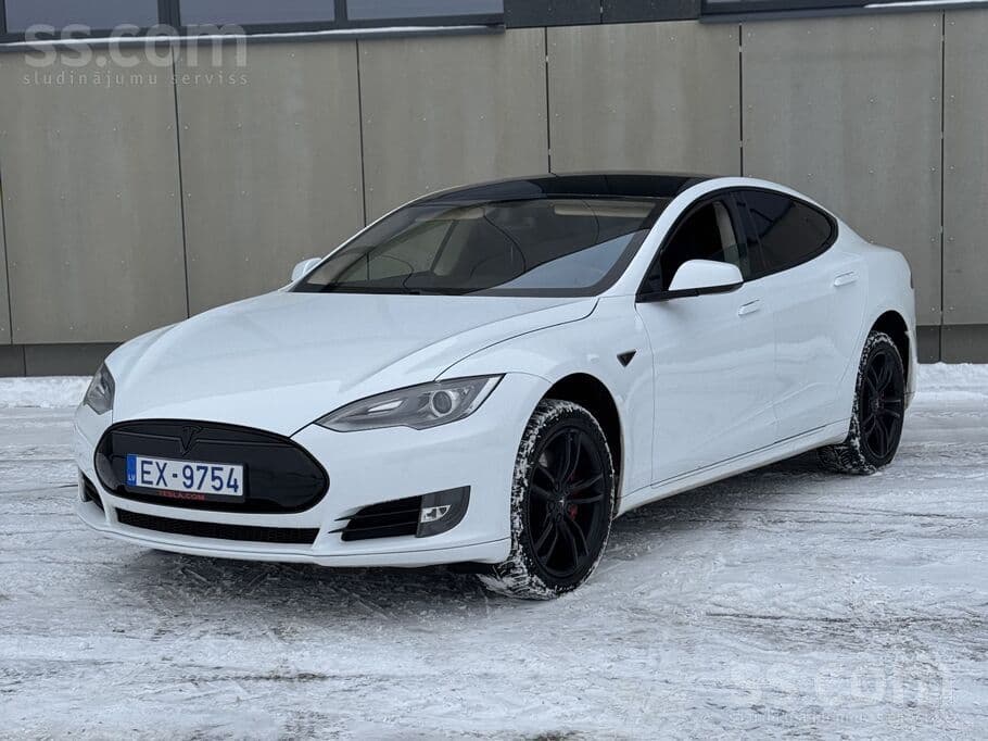 2013 Tesla Model S