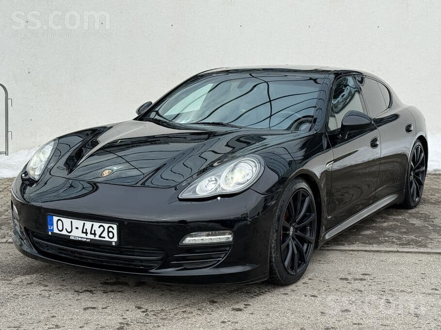 2010 Porsche Panamera