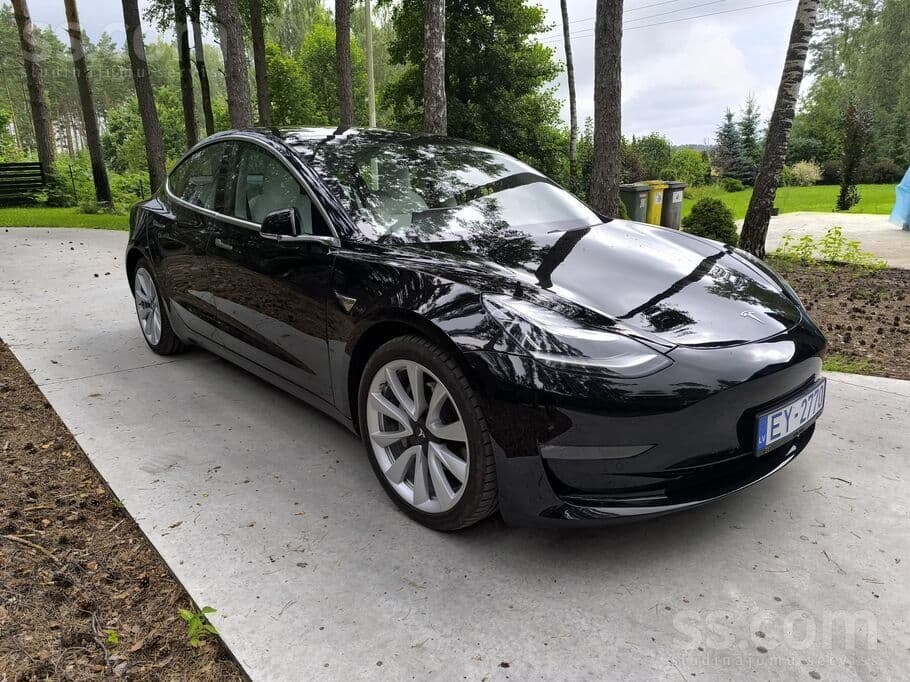 2019 Tesla Model 3