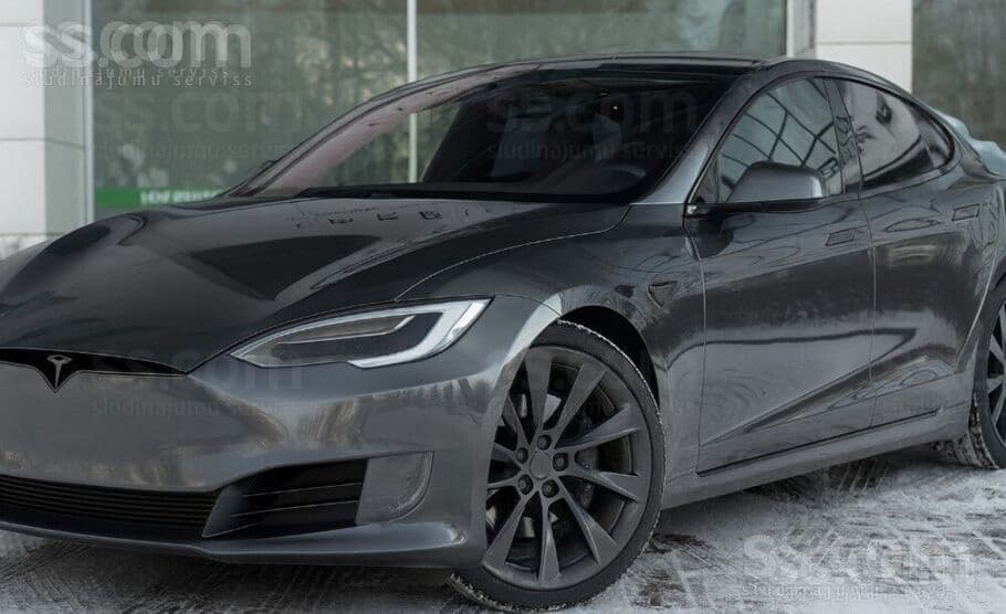 2019 Tesla Model S 2