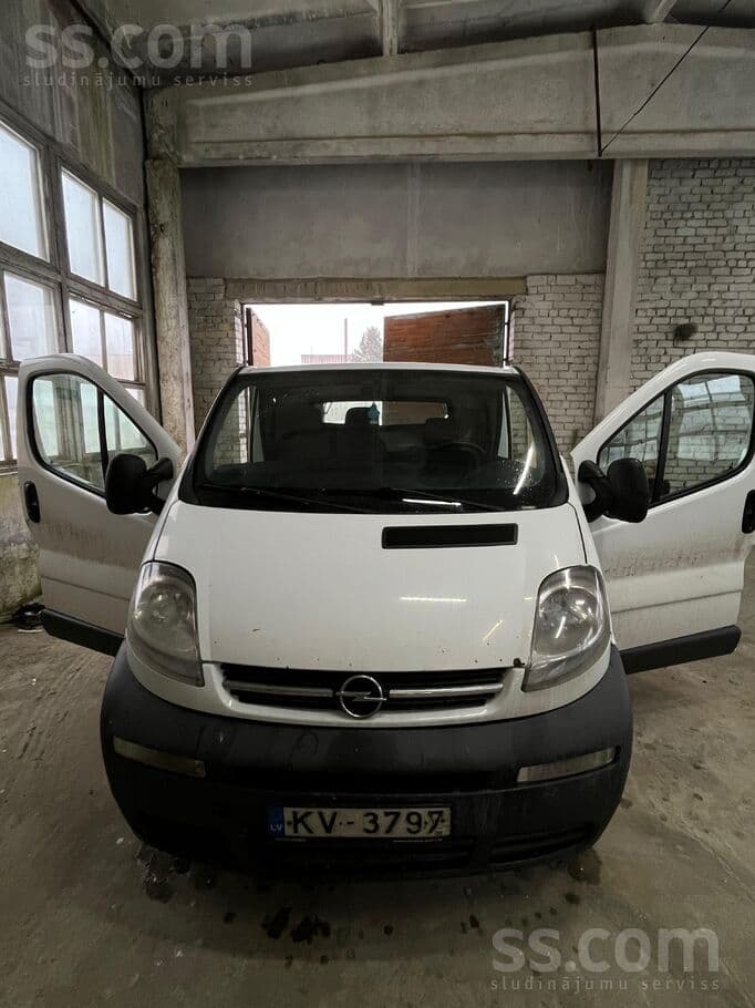 2005 Opel Vivaro