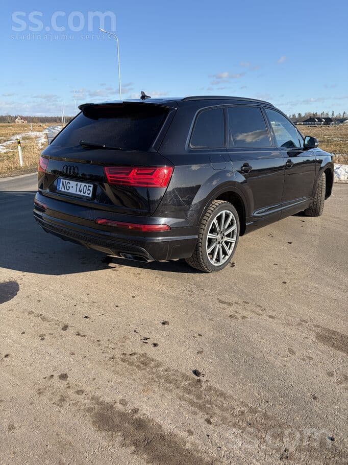 2015 Audi Q7 3