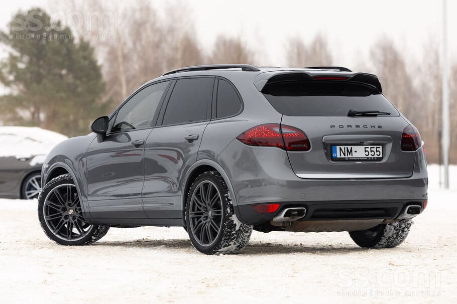 2011 Porsche Cayenne 4