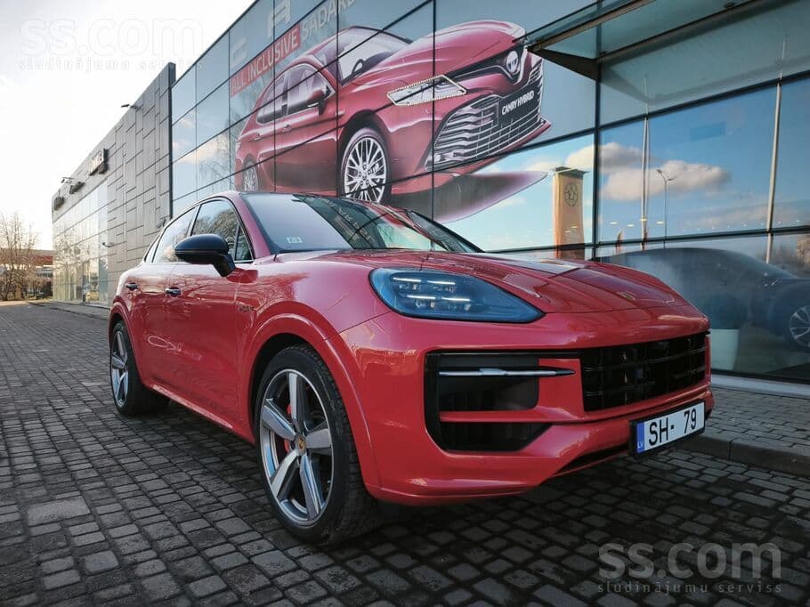 2024 Porsche Cayenne