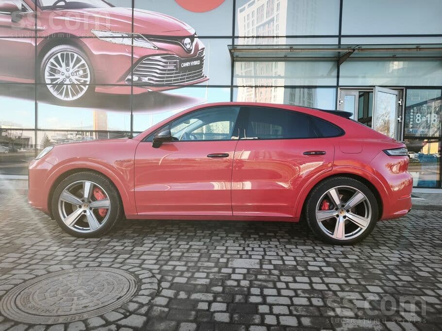 2024 Porsche Cayenne 3