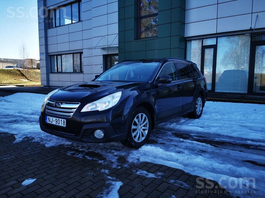 2013 Subaru OUTBACK 5