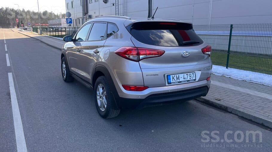 2016 Hyundai Tucson 4