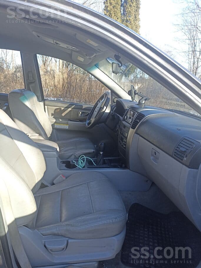 2007 Kia Sorento 4