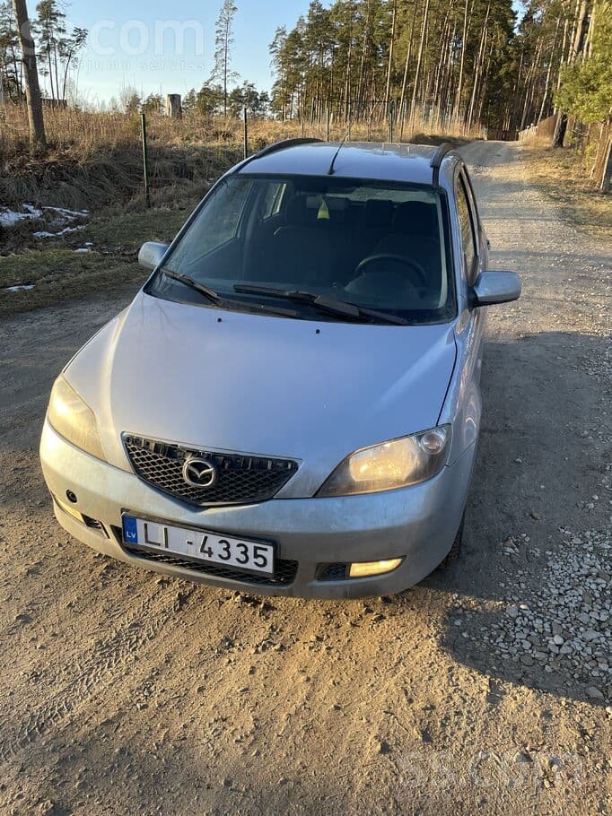 2003 Mazda 2
