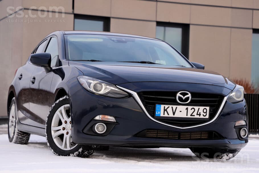 2013 Mazda 3 2