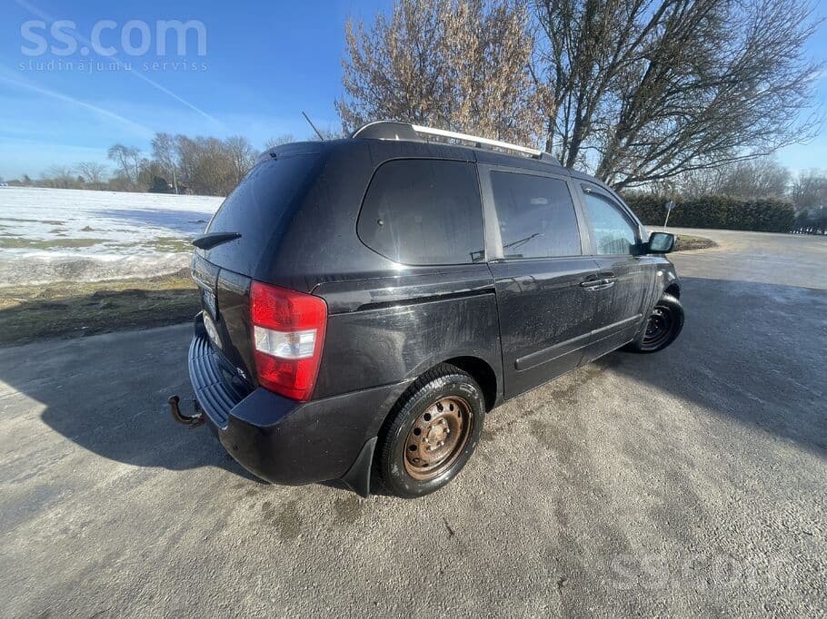 2007 Kia Carnival 3