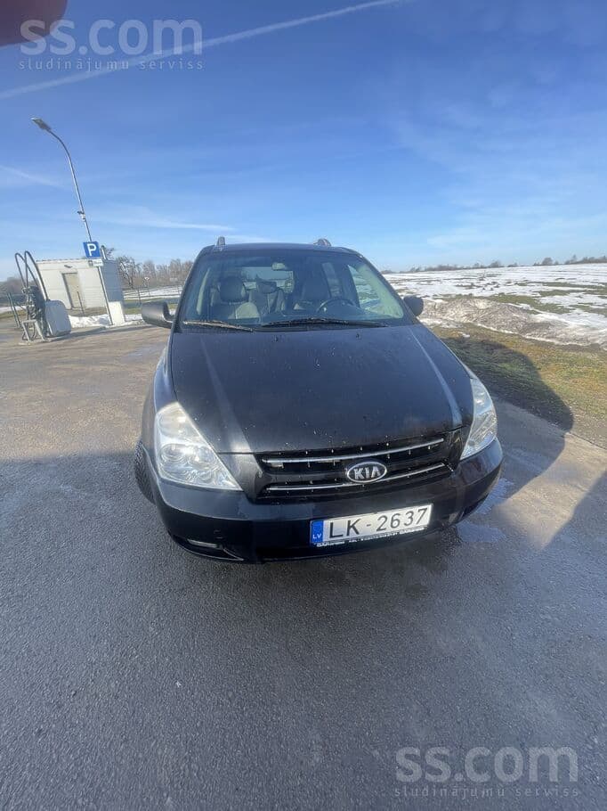 2007 Kia Carnival 5