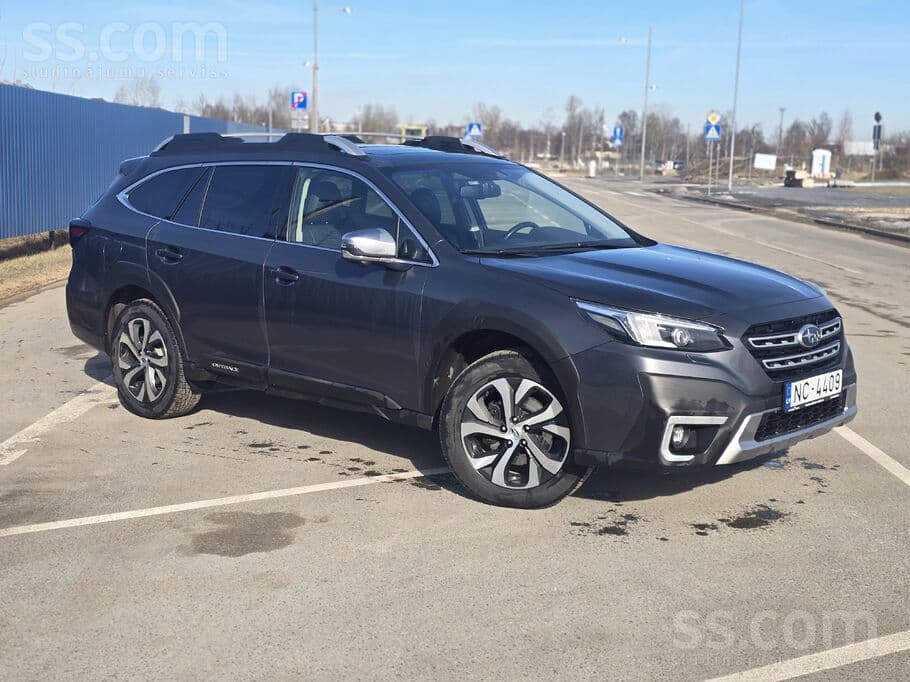 2022 Subaru OUTBACK 2