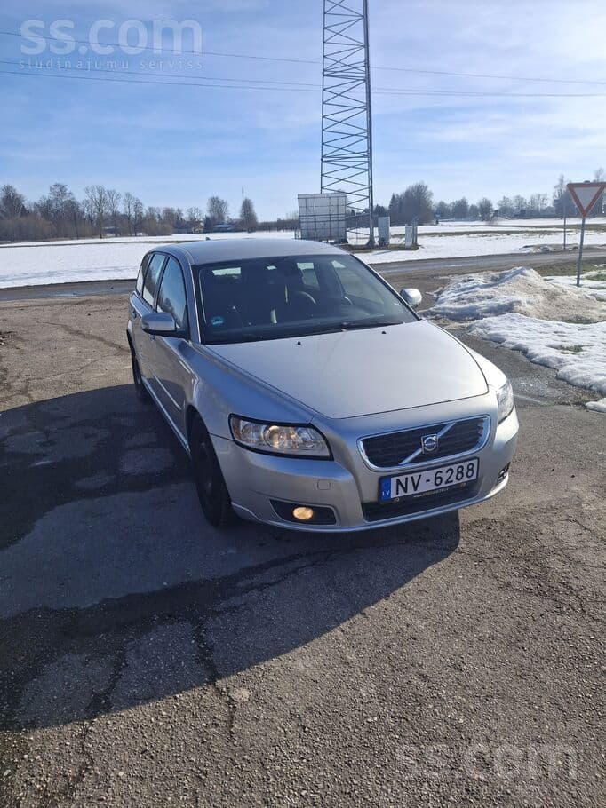 2009 Volvo V50