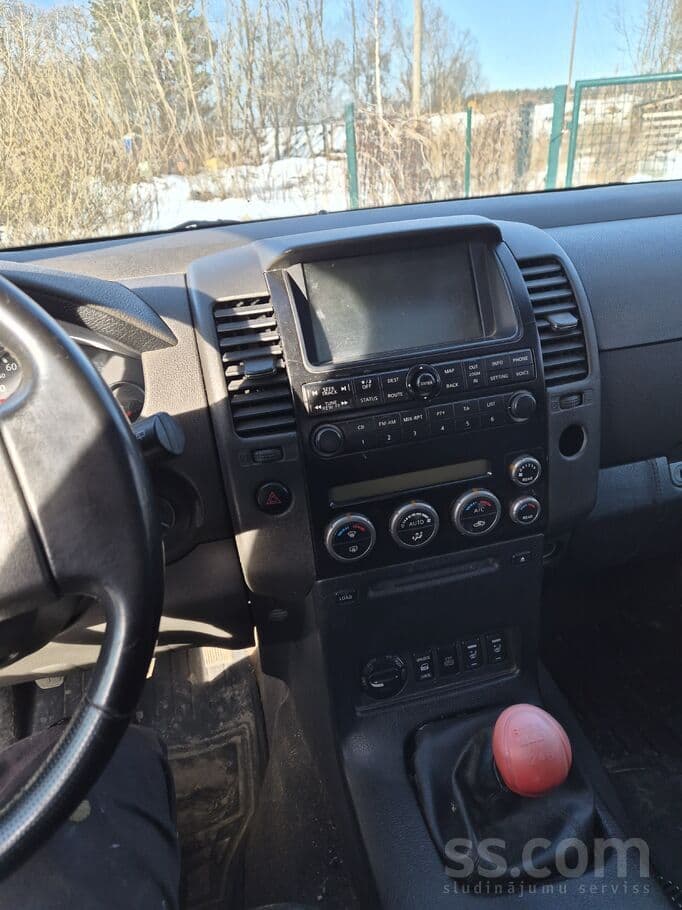 2006 Nissan Pathfinder 4