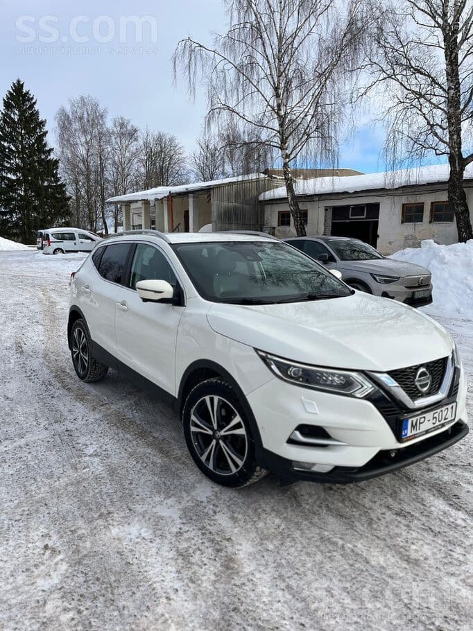 2020 Nissan Qashqai 4