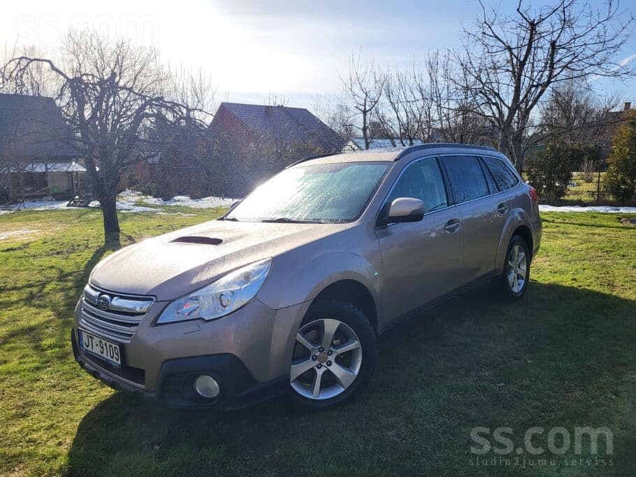 2014 Subaru OUTBACK 3