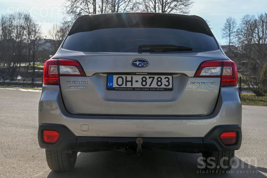 2016 Subaru OUTBACK 4